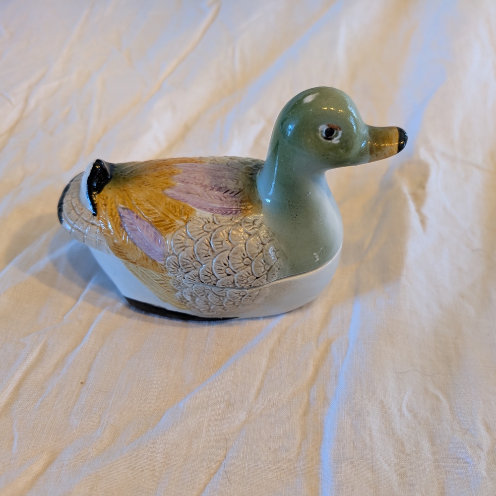 2/20$ Vintage Green and Yellow Ceramic Trinket Dish Duck Figurine - Picture 1 of 6